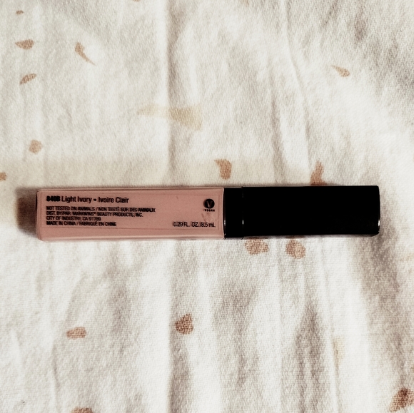 🆕 NWOB CONCEALER BUNDLE (2) - Picture 4 of 5